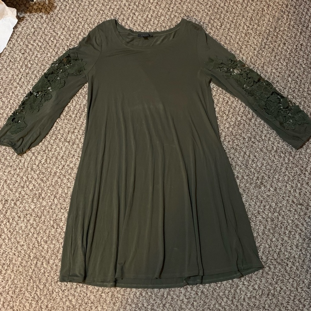 Dark green long sleeve dress
